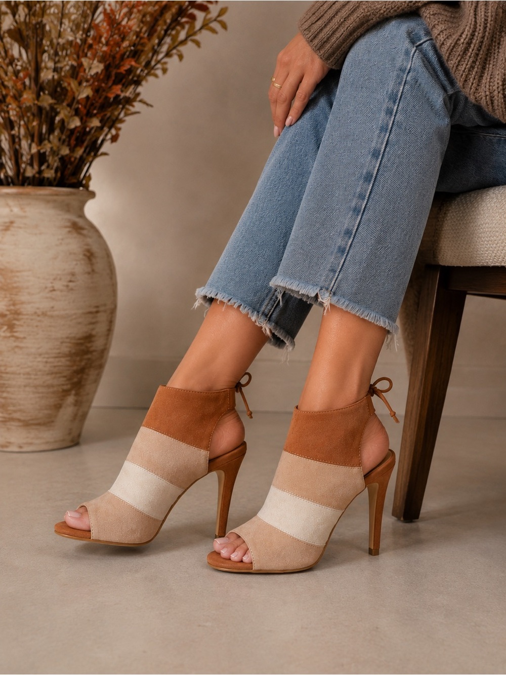BCBGeneration Suede Colorblock Lace Up Peep Toe Heels 10 Tan Cream